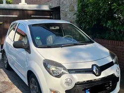 Weiß Gebraucht 2012 Renault Twingo Kleinwagen | 2.900 € (Fairer Preis)