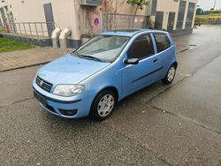 Blau Gebraucht 2003 Fiat Punto Kleinwagen | 3.699 €