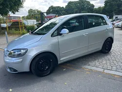 Silber Gebraucht 2007 VW Golf Plus Cross Comfortline Van / Kleinbus | 4.490 € (Guter Preis)