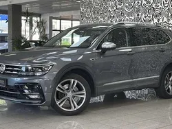 Platinum grey metallic Gebraucht 2018 VW Tiguan Allspace Highline SUV | 26.680 € (Fairer Preis)
