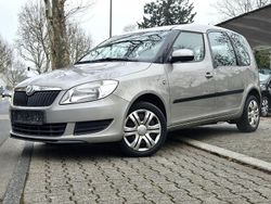 Beige Gebraucht 2011 Skoda Roomster Style Van / Kleinbus | 4.500 € (Fairer Preis)