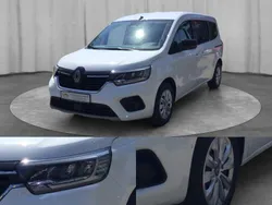 Mineralweiss Gebraucht 2025 Renault Kangoo Equilibre Van / Kleinbus | 31.490 € (Etwas zu teuer)