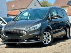 Grau Gebraucht 2020 Ford Galaxy Titanium Van / Kleinbus | 35.990 €