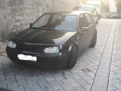 Schwarz Gebraucht 2007 VW Golf V Comfortline Limousine | 990 € (Superpreis)