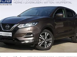 Braun Gebraucht 2019 Nissan Qashqai N-Connecta SUV | 18.888 € (Fairer Preis)