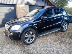 Schwarz Gebraucht 2007 Mercedes ML420 SUV | 3.500 € (Etwas zu teuer)