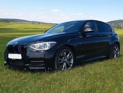 Schwarz Gebraucht 2014 BMW M135 Sport Line Kleinwagen | 19.300 € (Fairer Preis)