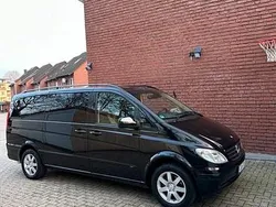 Schwarz Gebraucht 2011 Mercedes Viano Van / Kleinbus | 24.900 €