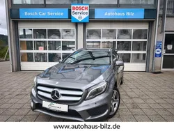 Grau Gebraucht 2015 Mercedes GLA250 StreetStyle SUV | 18.640 € (Guter Preis)