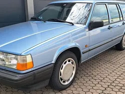 Blau Gebraucht 2025 Volvo 940 Kombi | 7.400 €