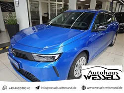 Blau Gebraucht 2023 Opel Astra Elegance Kombi | 20.950 € (Guter Preis)