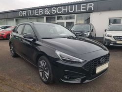 Abyss black mineraleffekt Gebraucht 2024 Hyundai i30 Advantage Kombi | 26.390 € (Etwas zu teuer)