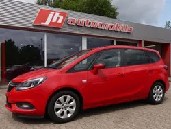 Rot Gebraucht 2016 Opel Zafira Tourer Active Van / Kleinbus | 11.800 € (Etwas zu teuer)