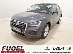 Manhattangrau metallic Gebraucht 2022 Audi Q2 Comfort SUV | 19.949 € (Guter Preis)