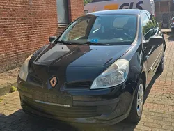 Schwarz Gebraucht 2009 Renault Clio Coupé | 799 € (Superpreis)