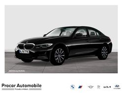Schwarz Gebraucht 2022 BMW 330 Limousine | 27.900 € (Fairer Preis)