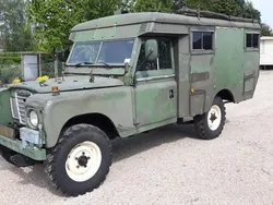 Land Rover 3