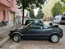Grau Gebraucht 1992 Peugeot 205 Cabrio | 6.400 €