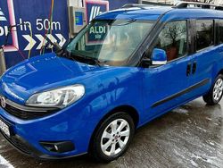 Blau Gebraucht 2015 Fiat Doblò Lounge Van / Kleinbus | 9.500 € (Fairer Preis)