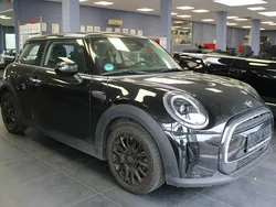 Schwarz Gebraucht 2022 Mini ONE Kleinwagen | 15.980 € (Guter Preis)