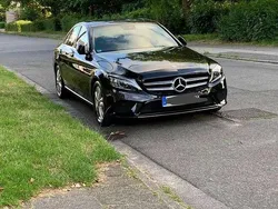 Schwarz Gebraucht 2018 Mercedes C220 Avantgarde Limousine | 28.750 € (Fairer Preis)