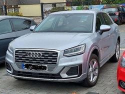 Silber Gebraucht 2019 Audi Q2 Sport SUV | 23.100 € (Guter Preis)