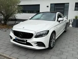 Weiß Gebraucht 2021 Mercedes C43 AMG AMG Coupé | 43.400 €