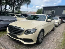 Beige Gebraucht 2019 Mercedes E200 Limousine | 11.800 € (Superpreis)