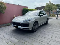 Grau Gebraucht 2021 Porsche Cayenne SUV | 74.800 € (Guter Preis)