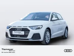 Weiß Neu 2025 Audi A1 Sportback Advanced Kleinwagen | 26.160 € (Fairer Preis)