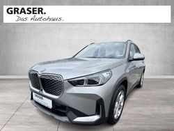 Silber Gebraucht 2024 BMW iX1 Performance SUV | 39.800 € (Fairer Preis)