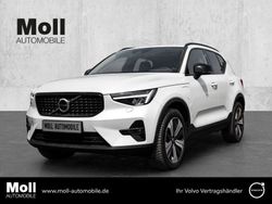 Weiss Gebraucht 2023 Volvo XC40 Plus SUV | 35.980 € (Fairer Preis)