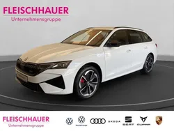 Weiss Gebraucht 2025 Skoda Octavia RS Kombi | 39.990 € (Guter Preis)