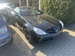 Obsidianschwarz metalliclack Gebraucht 2005 Mercedes SLK200 Cabrio | 5.990 € (Guter Preis)