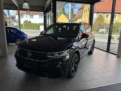 Deep black perleffekt Gebraucht 2024 VW Tiguan Allspace R-line SUV | 39.950 € (Guter Preis)
