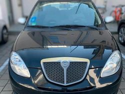 Schwarz Gebraucht 2008 Lancia Ypsilon Kleinwagen | 2.000 € (Teuer)