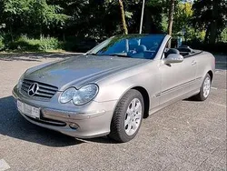 Silber Gebraucht 2004 Mercedes CLK200 Elegance Cabrio | 8.950 € (Guter Preis)