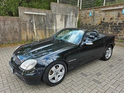 Schwarz Gebraucht 2000 Mercedes SLK230 Cabrio | 2.500 € (Superpreis)