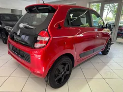 Rot Gebraucht 2017 Renault Twingo LIMITED Kleinwagen | 8.799 € (Etwas zu teuer)
