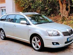 Grau Gebraucht 2006 Toyota Avensis T2 Kombi | 5.900 €