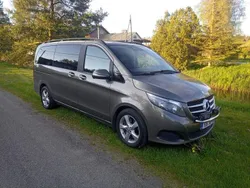 Grau Gebraucht 2014 Mercedes V220 Edition Van / Kleinbus | 22.000 €