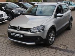 Beige Gebraucht 2011 VW Polo Cross Kleinwagen | 8.999 € (Fairer Preis)