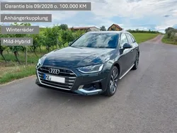 Grau Gebraucht 2023 Audi A4 Advanced Kombi | 30.900 € (Fairer Preis)
