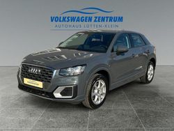 Grau Gebraucht 2018 Audi Q2 Sport SUV | 15.990 € (Fairer Preis)