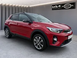 Schwarz Gebraucht 2020 Kia Stonic 2 SUV | 16.990 € (Etwas zu teuer)