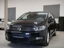 Schwarz Gebraucht 2016 VW Touran Comfortline Van / Kleinbus | 17.990 € (Guter Preis)