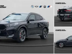Saphirschwarz Gebraucht 2024 BMW X2 M Sport SUV | 54.979 €