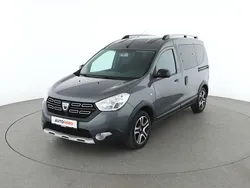 Grau Gebraucht 2018 Dacia Dokker Celebration Van | 12.100 € (Etwas zu teuer)