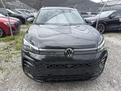 Schwarz Neu 2025 VW Tiguan R-line SUV | 60.690 € (Teuer)