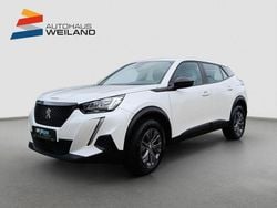 Weiß Gebraucht 2023 Peugeot 2008 Active SUV | 19.900 € (Fairer Preis)